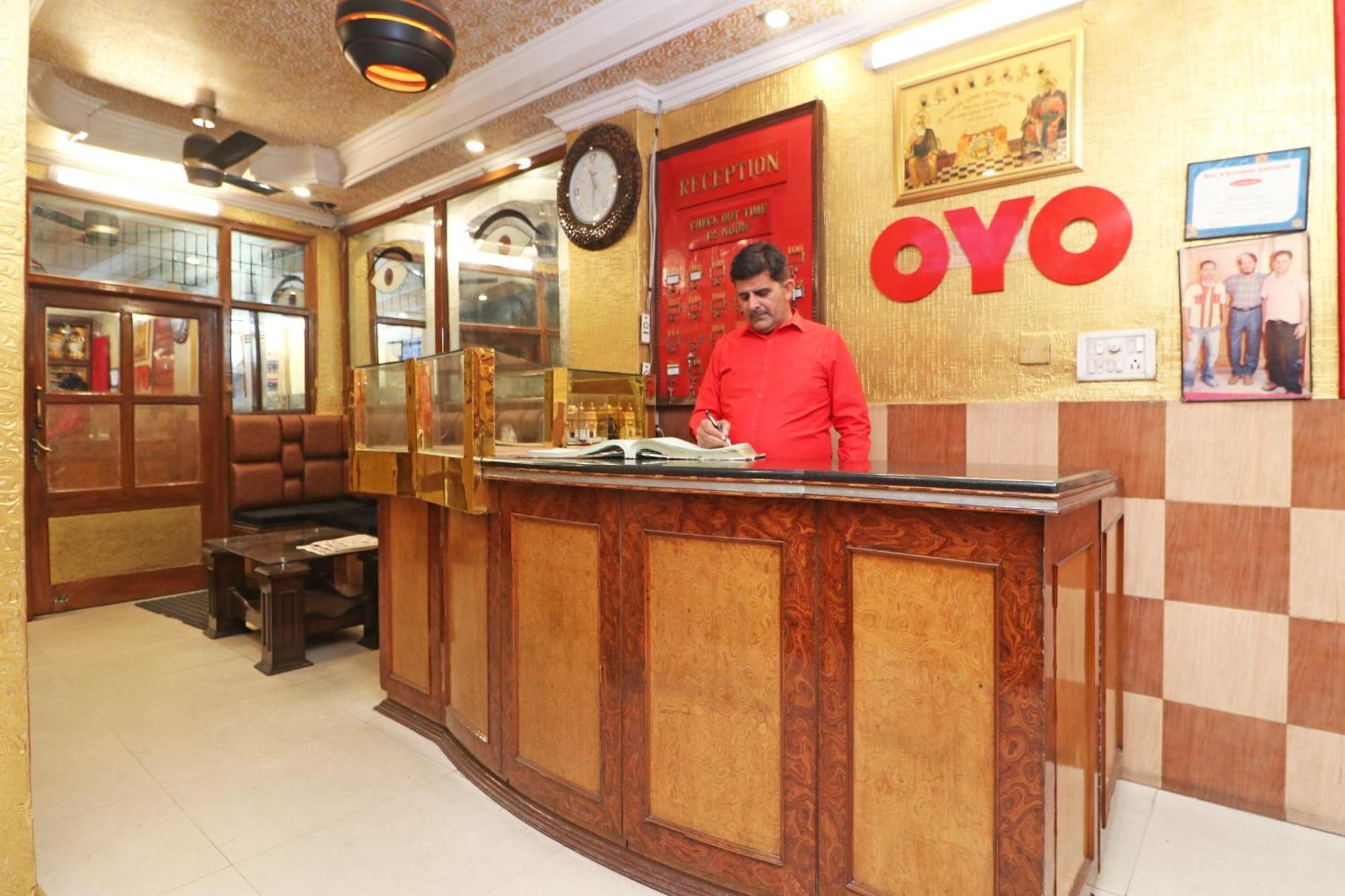 Oyo 29304 Hotel Pooja Yamuna Nagar Exterior photo